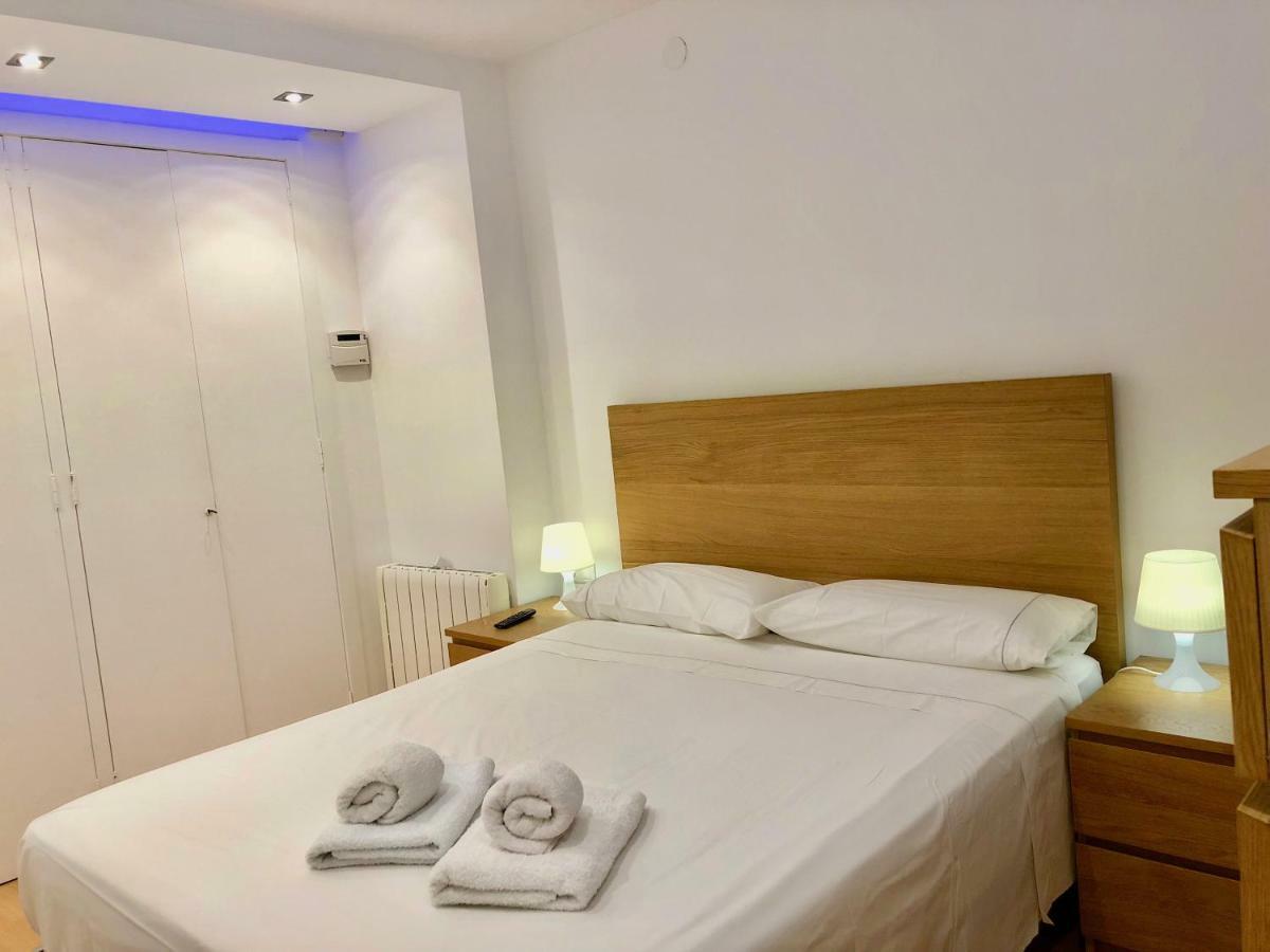 סאלו Apartamento Playa Capellans - Gran Terraza מראה חיצוני תמונה